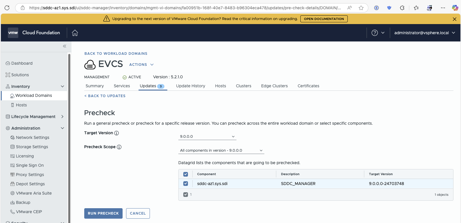 SDDC Manager Lifecycle Management의 EVCS Precheck 화면으로, 구성요소별 현재·목표 버전과 Run Precheck 버튼이 표시됨.