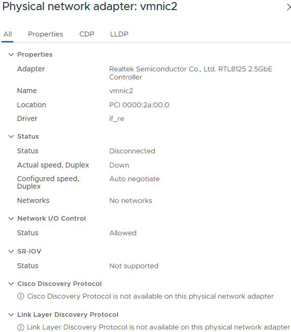 vSphere의 Physical network adapter vmnic2 상세 화면으로, Realtek RTL8125 2.5GbE 어댑터와 Disconnected·Down 상태가 표시됨.